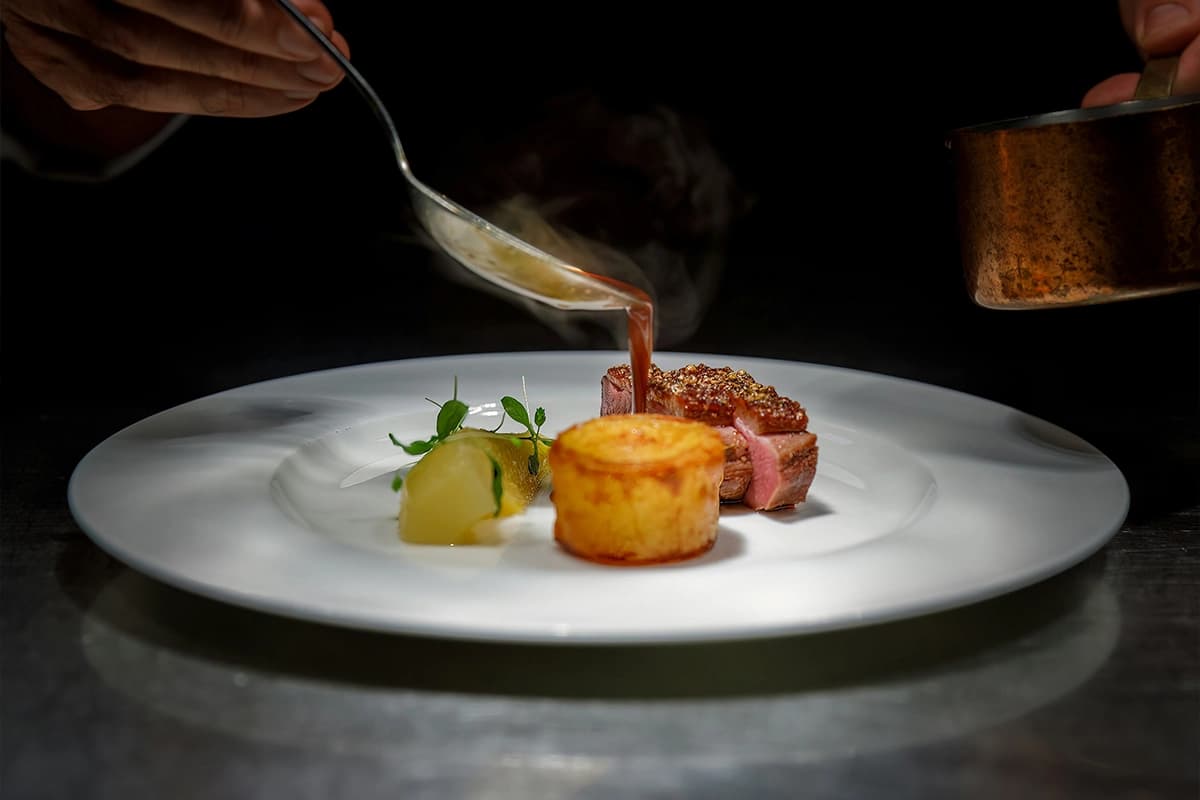 Experiences & Luxury Services